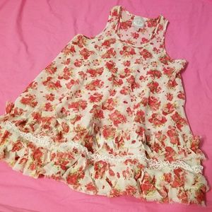 Romeo & Juliet Couture Floral Tank top